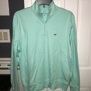 Vineyard Vines sweater